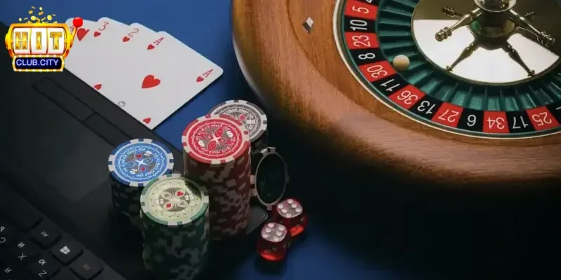 Tìm hiểu luật chơi Sâm Lốc tại Hitclub cho người mới